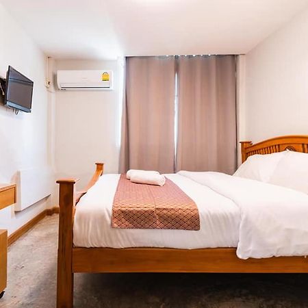 Go Inn Khaosan Road 曼谷 外观 照片